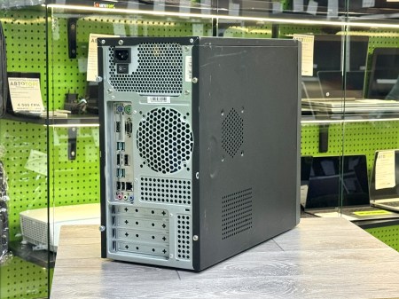 Core i3-8100 49